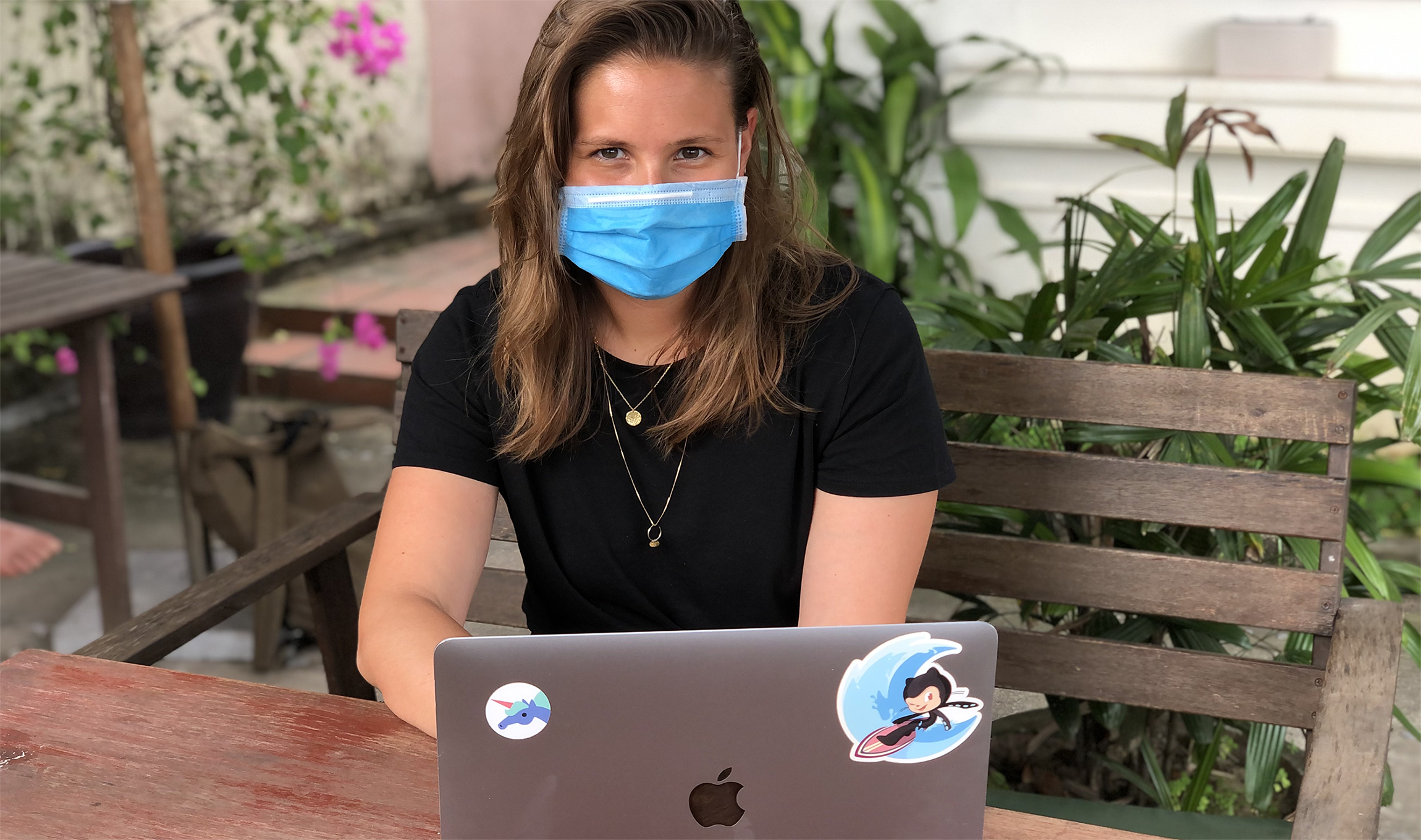 Coronavirus forces people to work from home thumbnail